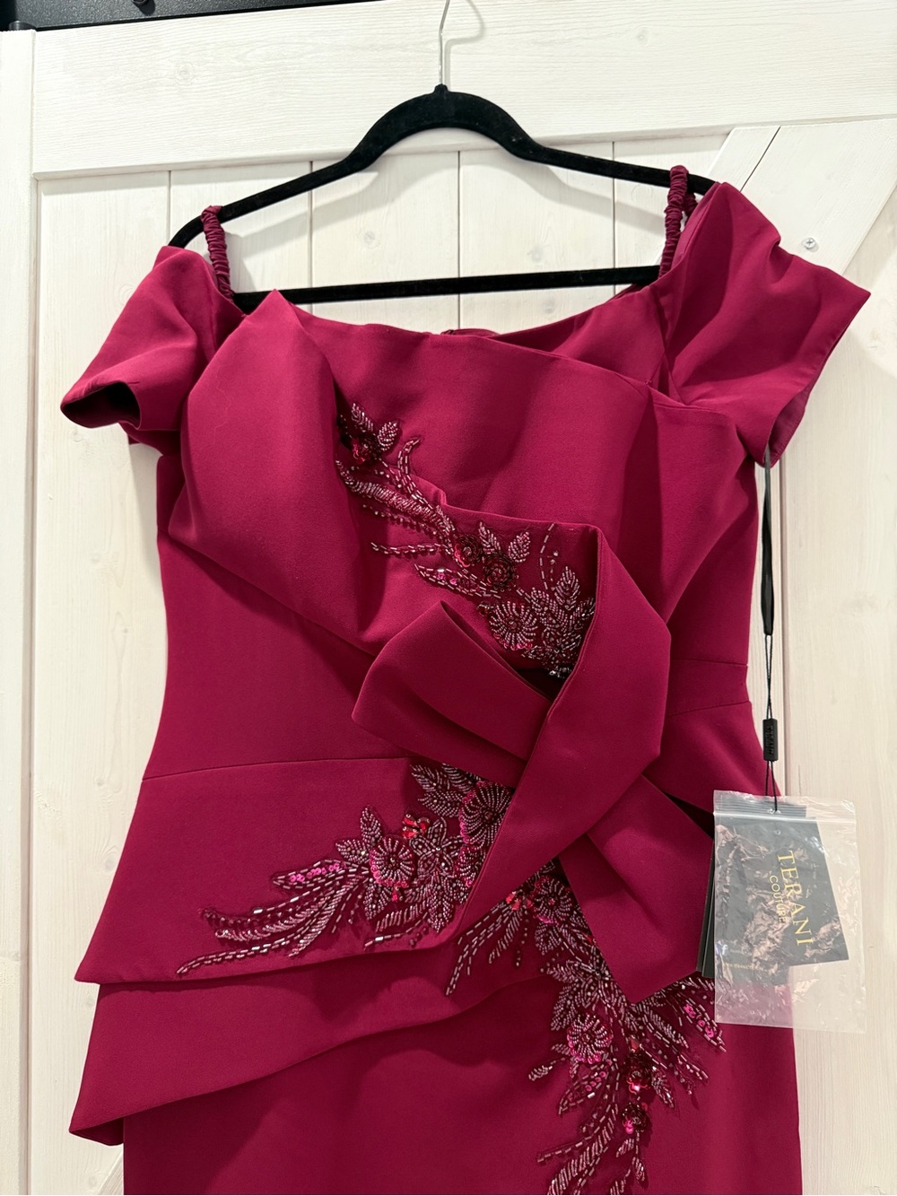 NWT Terani Couture 232M1561 Embellished Fuchsia Formal/Black Tie Evening Dress